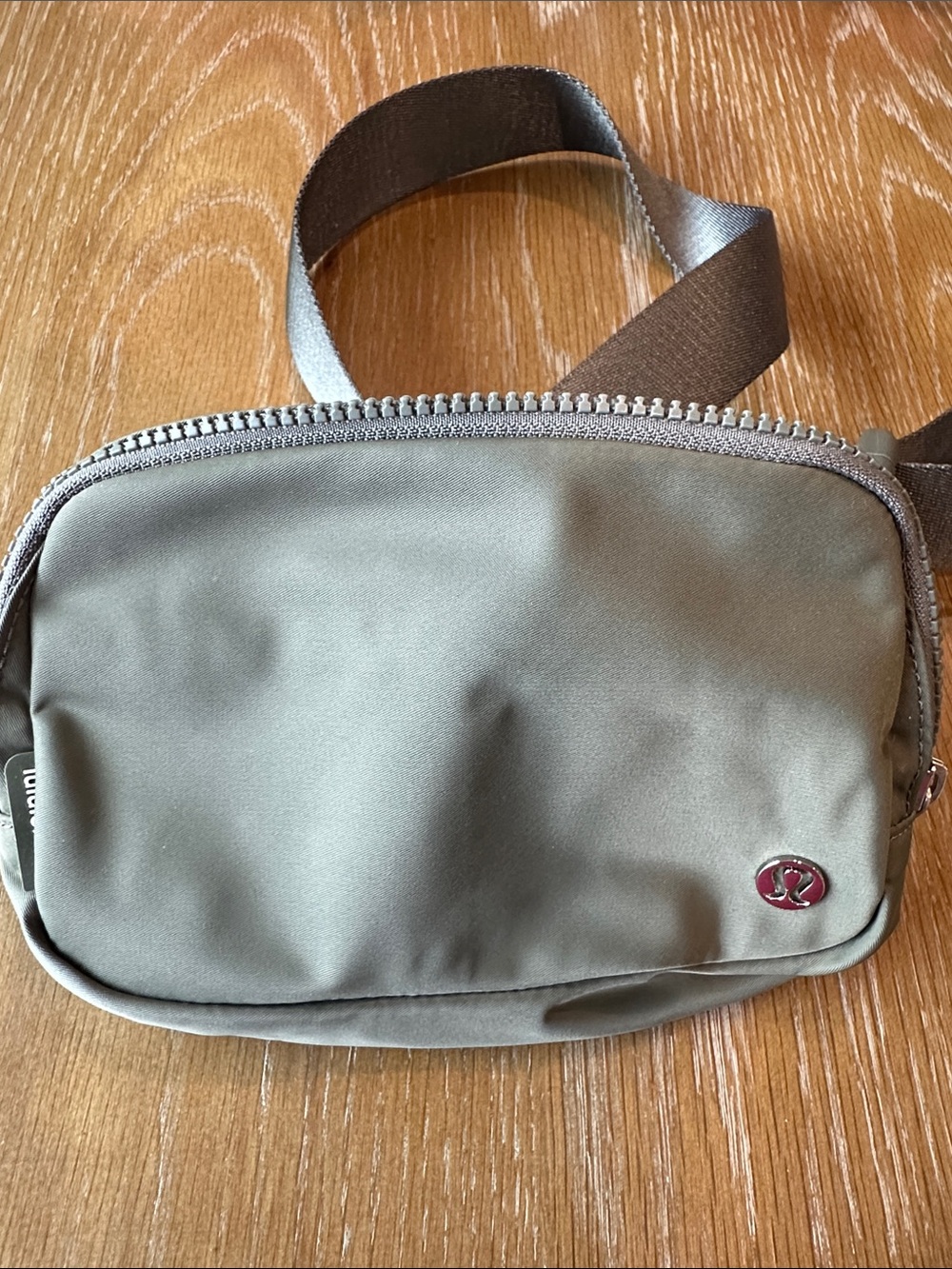 lululemon olive green belt bag